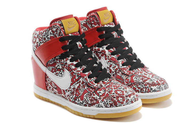 nike dunk sky high femme rouge